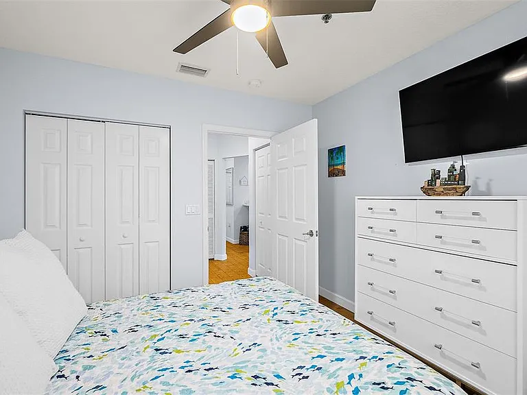 300 Marina Bay Dr #106 — Photo 34
