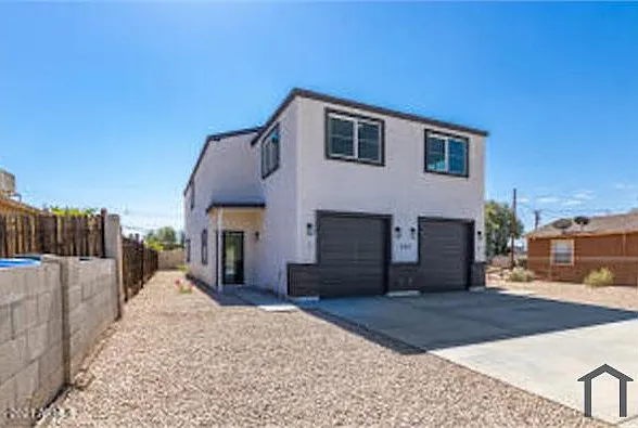 3 bed, 1500 sqft, $2,550 — Photo 3