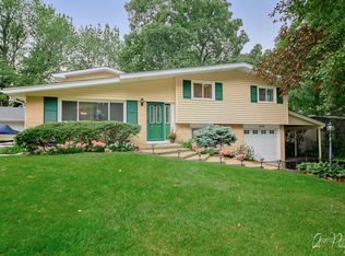 1320 Dunleer Dr, Mundelein, IL 60060