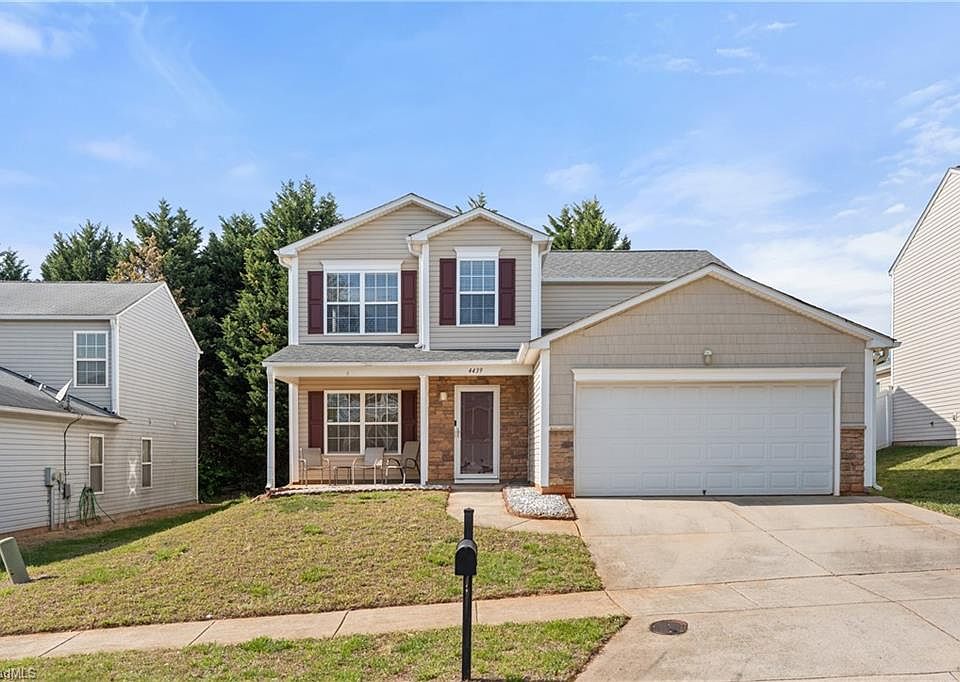 1st image of 4439 Vernon Cir