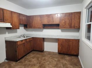 17 Alexander Dr APT 17, Hyde Park, NY 12538