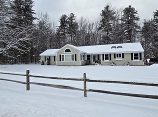 1462 King Hill Road, New London, NH 03257
