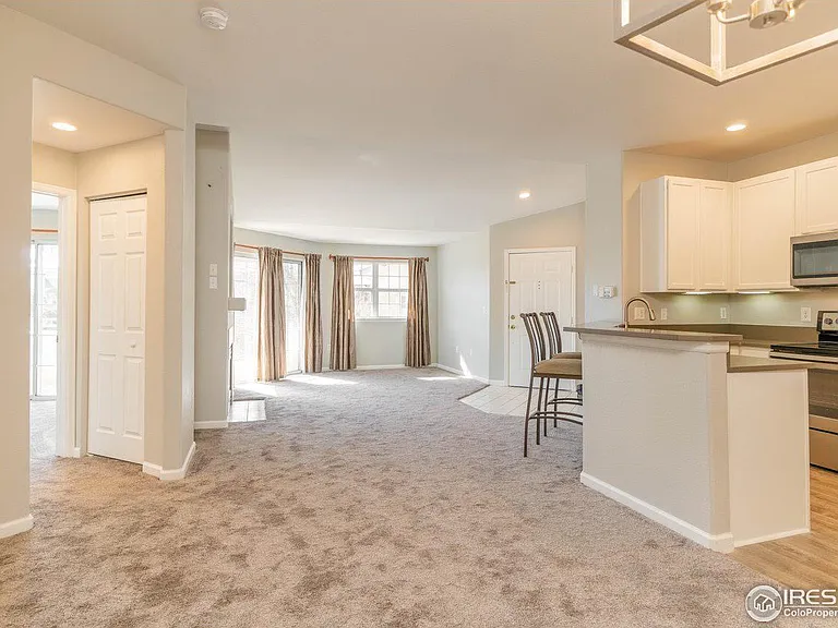 560 Mohawk Dr #40 — Photo 6