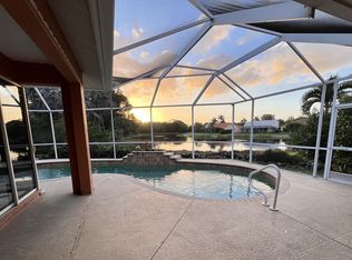 2066 Timberline Dr, Naples, FL 34109