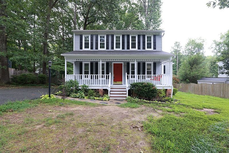 1st image of 1503 King Charles Ct