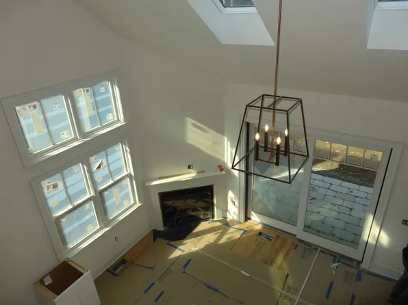 71 Johnson Woods Dr #71, Reading, MA 01867