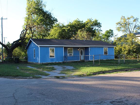 3rd image of 309 S 3rd Ave