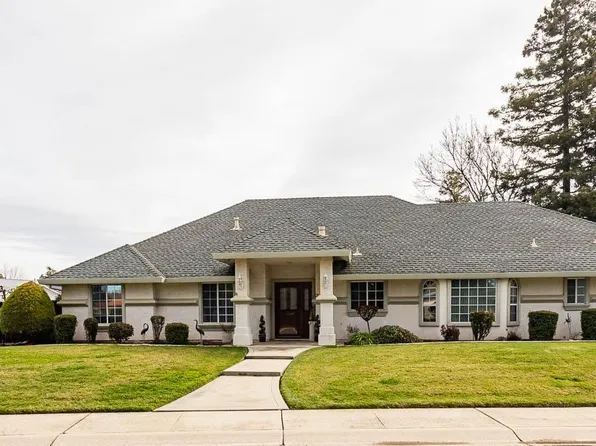 2829 Art Dr, Yuba City, CA 95993