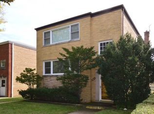 4825 Crain St #1, Skokie, IL 60077