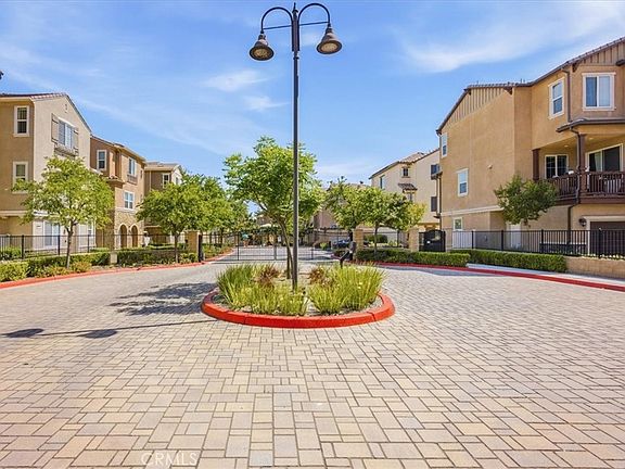 5th image of 786 Plum Ln #108