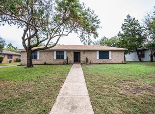 2225 Skyline Dr, Waco, TX 76710