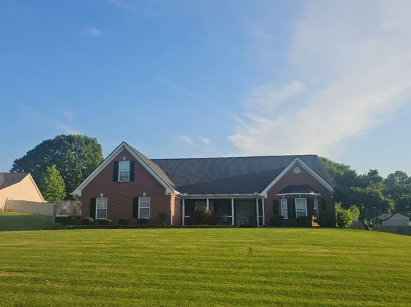 1404 Hidden Cv, Loganville, GA 30052