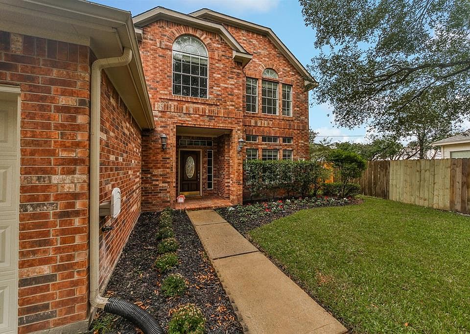 1st image of 9210 Angelas Meadow Ln
