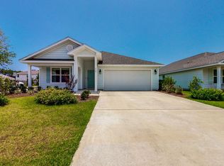568 Earl Godwin Rd, Freeport, FL 32439