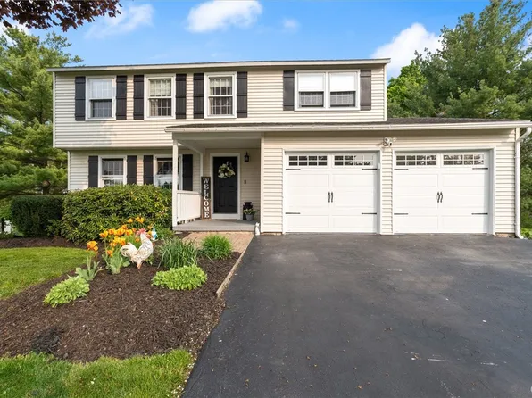 6850 Crystalwood Dr, Liverpool, NY 13088