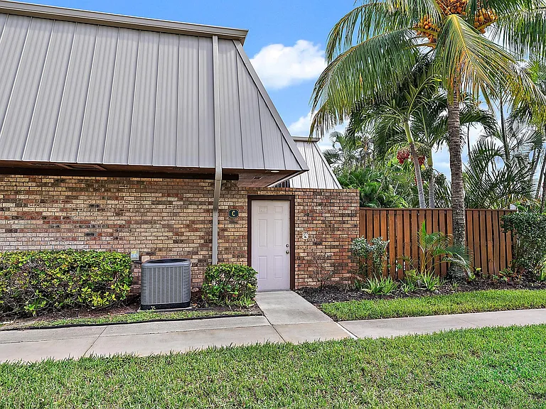 1420 Ocean Way #28C — Photo 17