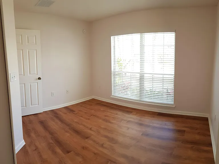810 S Lilac Loop — Photo 17