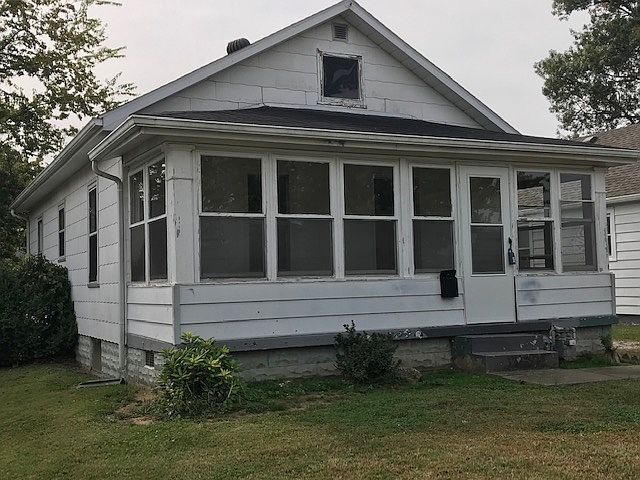 1st image of 2161 E Eichel Ave