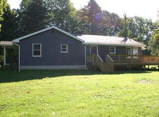 25530 J Dr N, Albion, MI 49224
