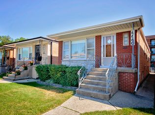 6660 W Montrose Ave, Harwood Heights, IL 60706