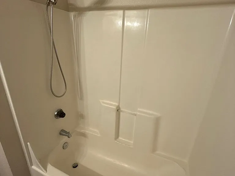 905 Bryan Ct — Photo 18