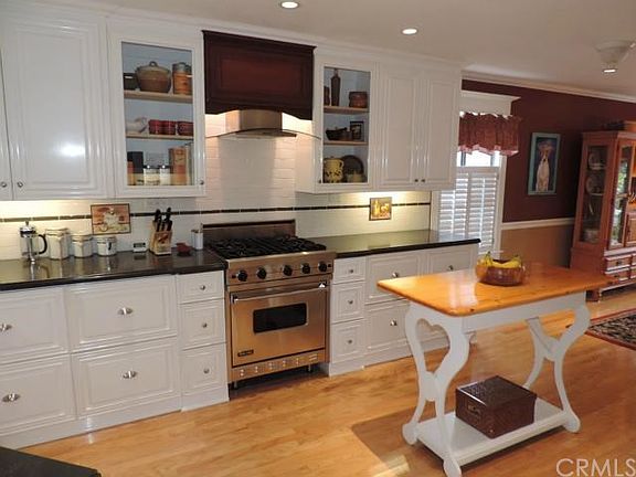 5th image of 6038 Crestmont Dr
