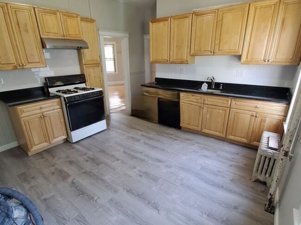 19 Arden St #1