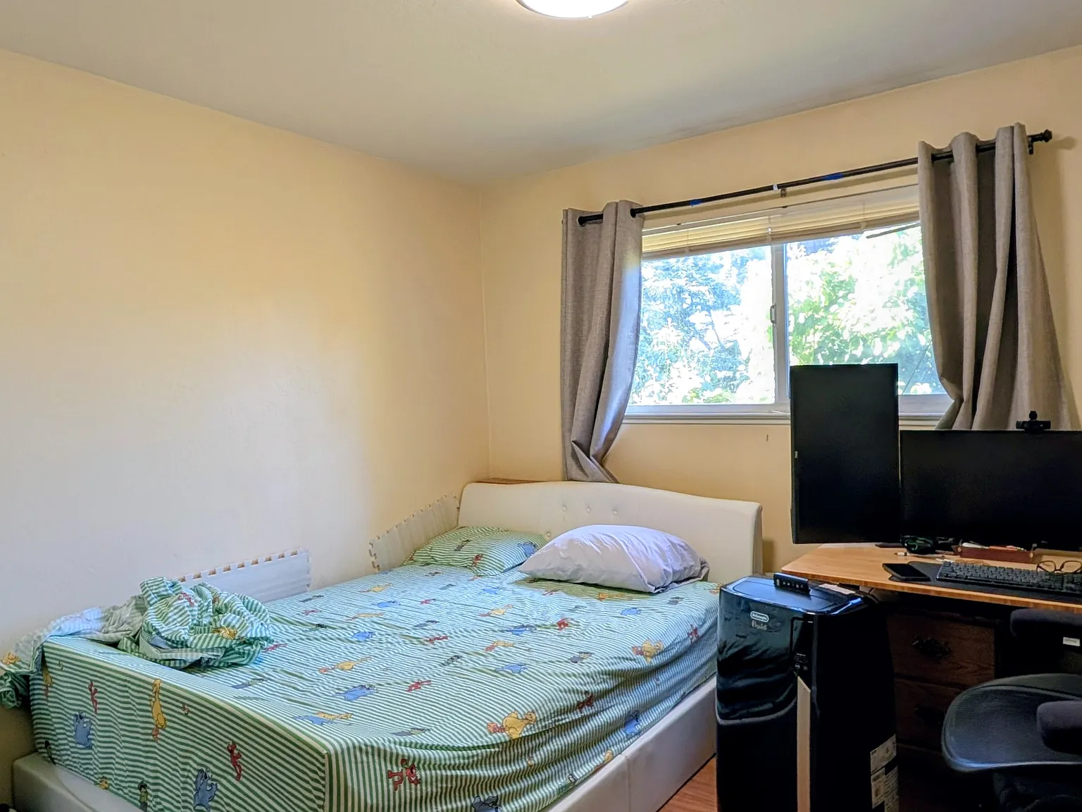 2 bed, 1100 sqft, $3,200 — Photo 3