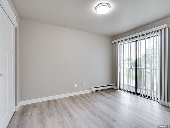 4th image of 1414 Martiny Ct #2