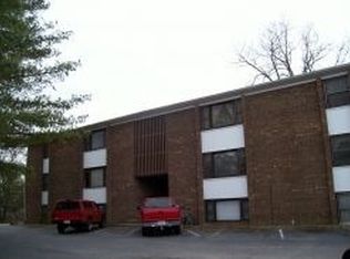 105 Dahl St APT 3, Madison, NC 27025