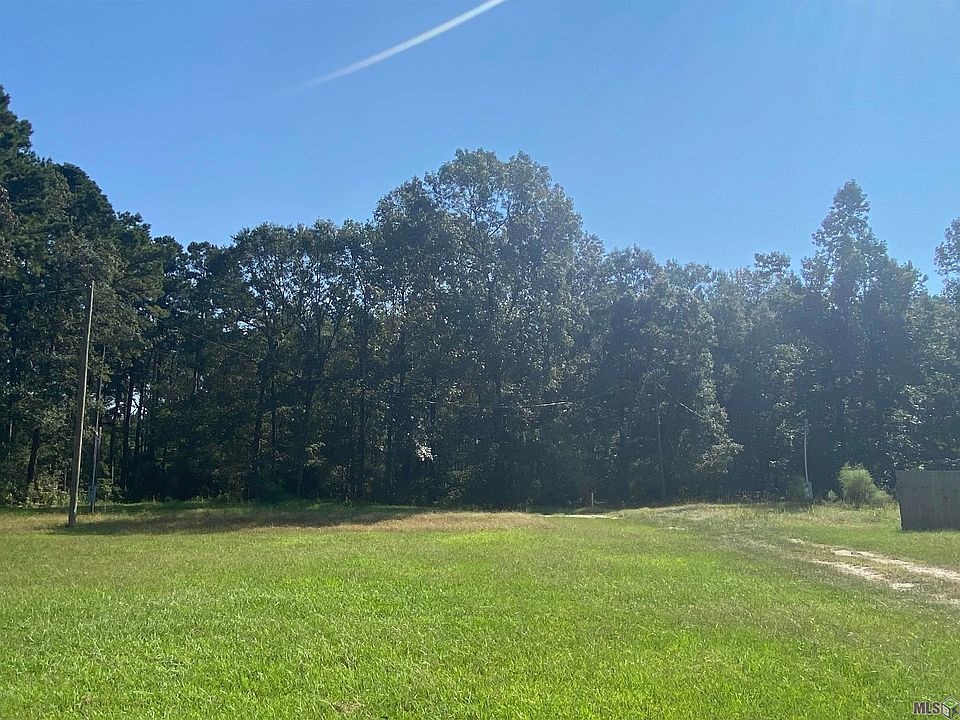 1st image of 26774 Kelli Dr