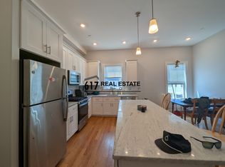 18-4 Murdock St, Brighton, MA 02135