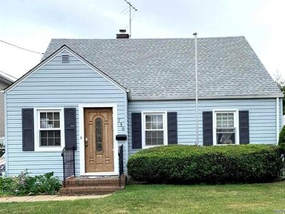 130 Haig Rd, Valley Stream, NY, 11581