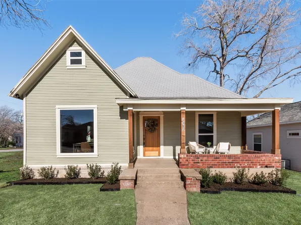 1305 E Peach St, Fort Worth, TX 76102