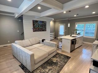 102 W 1st Ave, Conshohocken, PA 19428