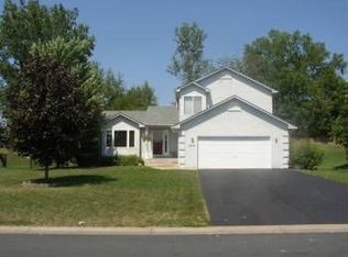 376 Pendryn Hill Curv, Woodbury, MN 55125