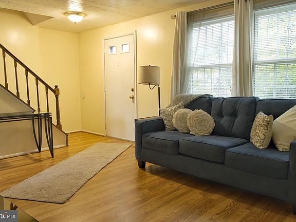 4th image of 359 Possum Ct
