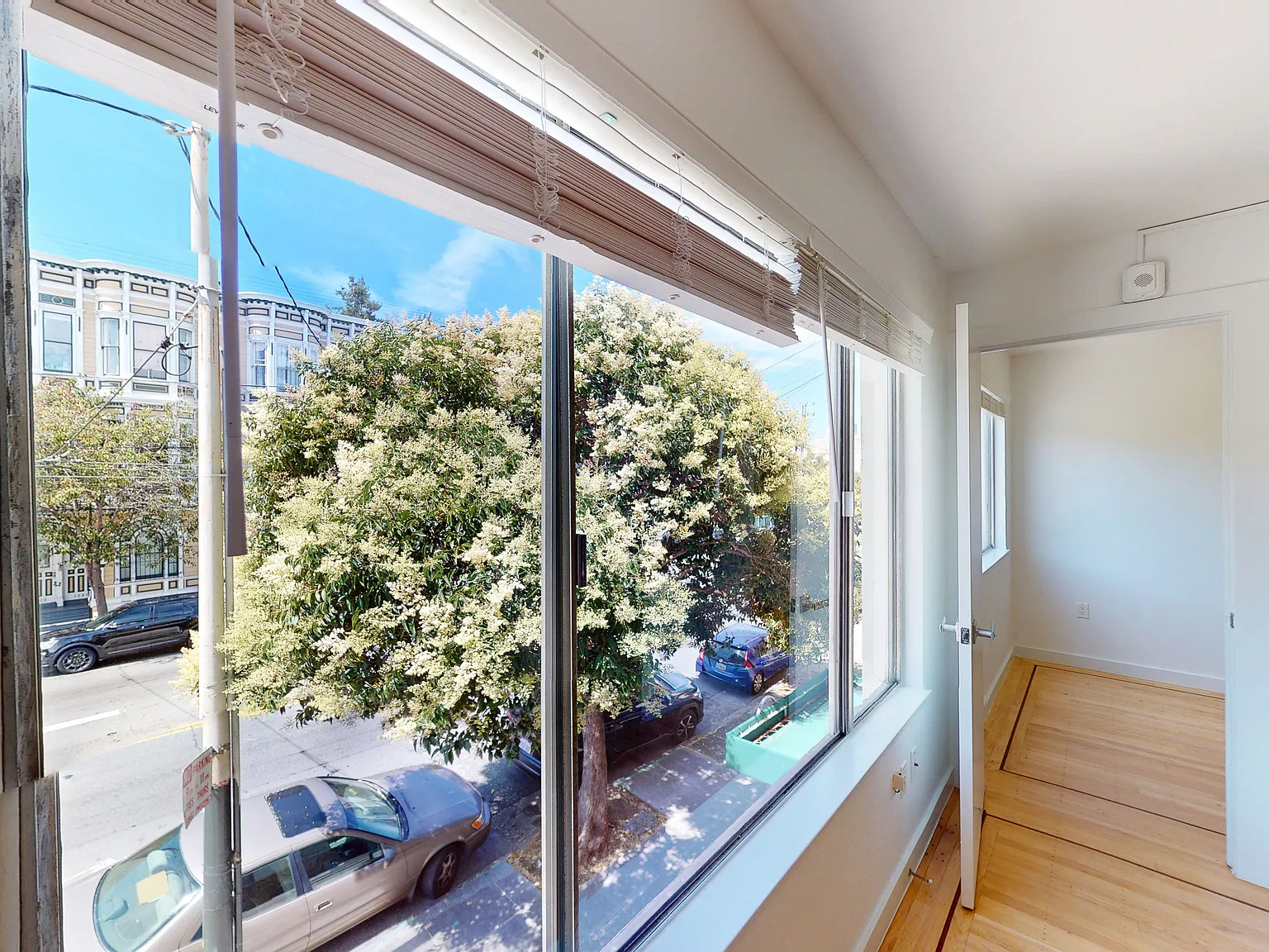 Remodeled 2BR with In-Unit Laundry & Dishwasher in the Mission — Photo 2