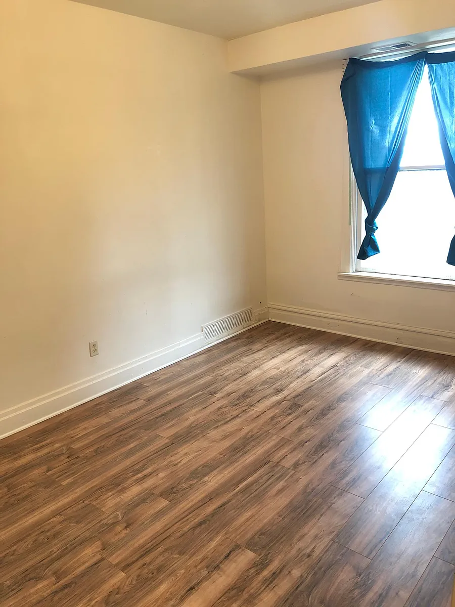 Building Photo - 771 Bryn Mawr Rd #2A