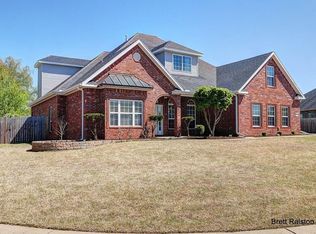 2368 Surrey Ln, Springdale, AR 72762