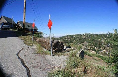 5th image of 1005 Marin Ln