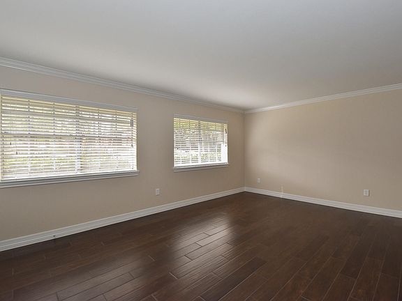 3rd image of 12633 Memorial Dr APT 69