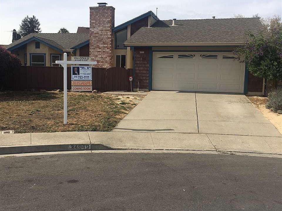 1st image of 34949 Kinglet Ct