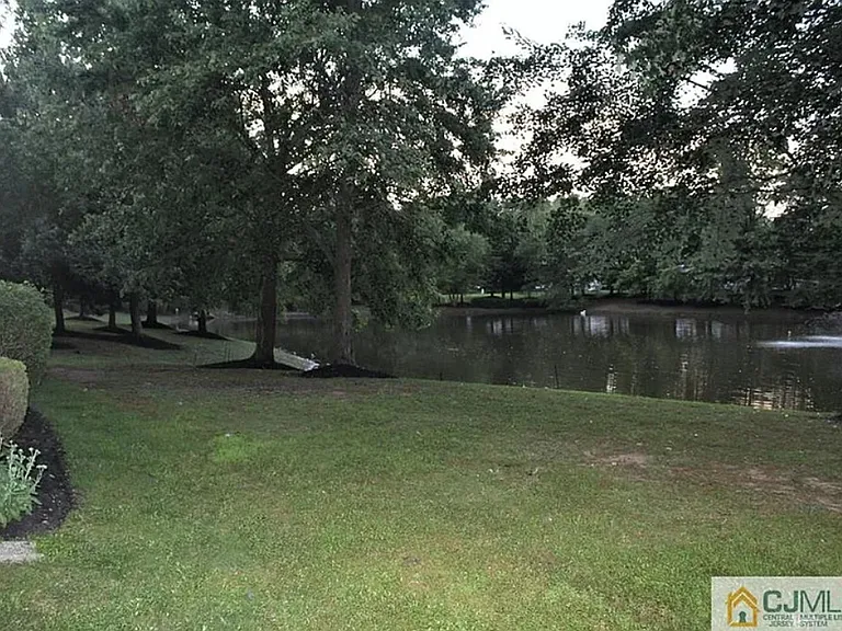 344 Wimbeldon Ct #344 — Photo 4