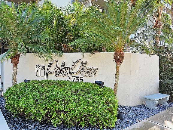 4th image of 755 S Palm Ave APT 102
