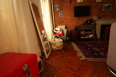 Rented by Bien Realty Ltd