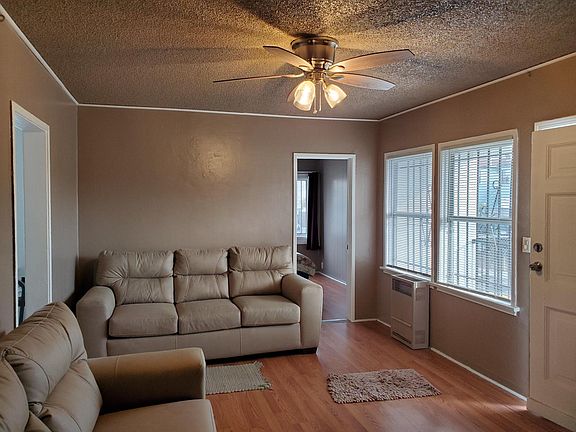 4th image of 1415 W 107th St #4514