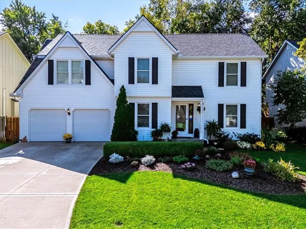 15643 W 149th Ter, Olathe, KS 66062