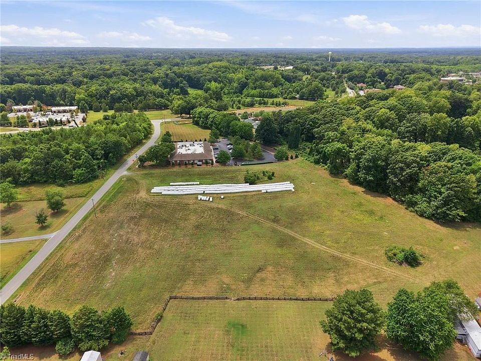 1st image of 8046 Fogleman Rd