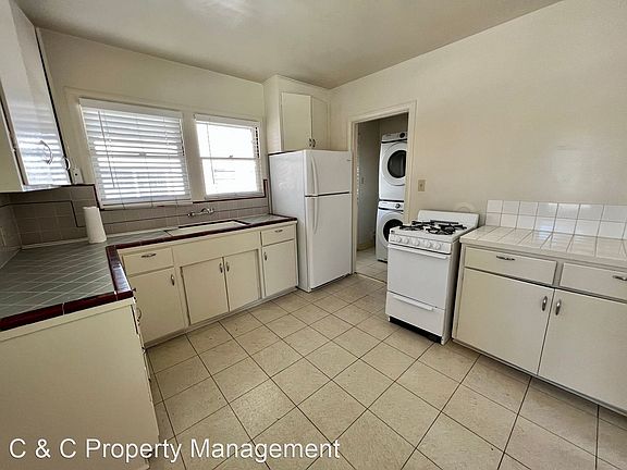 4th image of 766 N 1st St APT 3